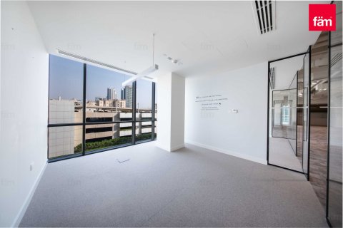 Снять в аренду офис в Sheikh Zayed Road, Дубай: 352.7м², № 52389 - фото 4