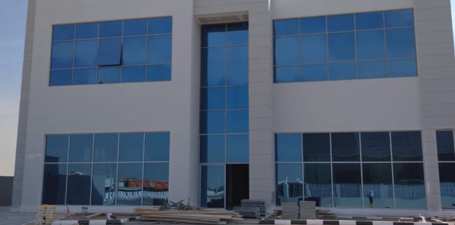Bâtiment à Dubai, 286035 m², № 52388