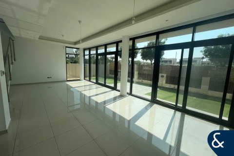 Villa en DAMAC Hills (Akoya by DAMAC), Dubai, 5 dormitorios, 450 m², № 79217 - foto 5