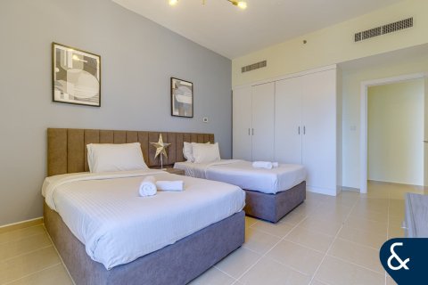 Apartment in Jumeirah Beach Residence, Dubai 2 bedrooms, 131 sq.m. № 79219 - photo 14