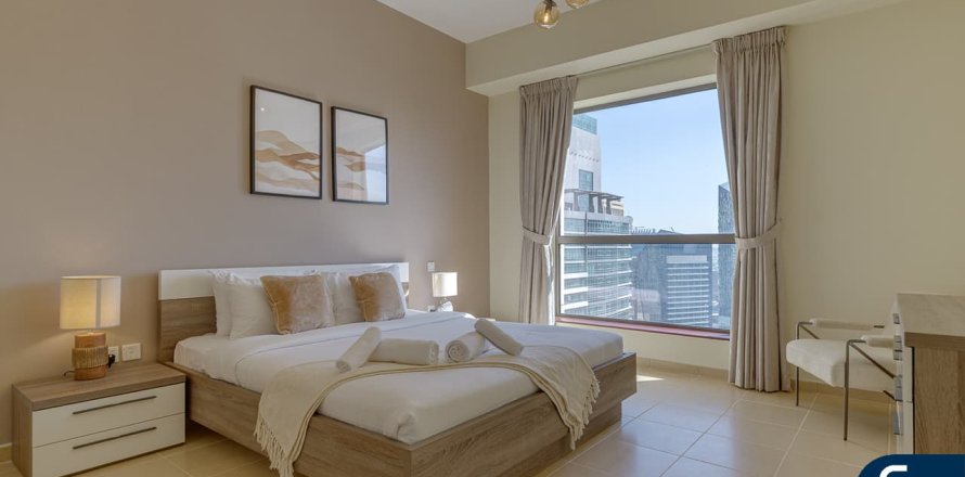 Apartment in Jumeirah Beach Residence, Dubai 2 bedrooms, 131 sq.m. № 79219