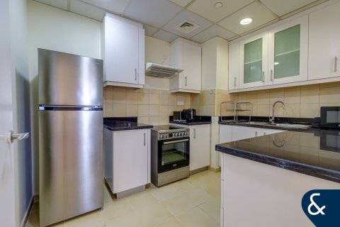 Apartment in Jumeirah Beach Residence, Dubai 2 bedrooms, 131 sq.m. № 79219 - photo 28
