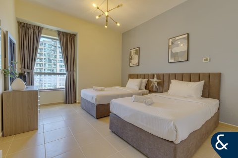 Apartment in Jumeirah Beach Residence, Dubai 2 bedrooms, 131 sq.m. № 79219 - photo 11