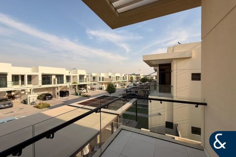 Villa in DAMAC Hills (Akoya by DAMAC), Dubai 3 bedrooms, 253 sq.m. № 79218 - photo 25