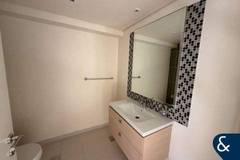 Villa in DAMAC Hills (Akoya by DAMAC), Dubai 3 bedrooms, 253 sq.m. № 79218 - photo 5