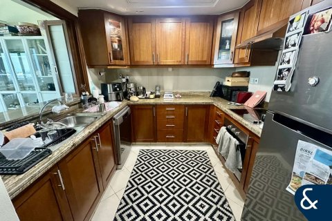 Appartement à Golf Towers, The Views, Dubai, 1 chambre, 89 m², № 79215 - photo 7