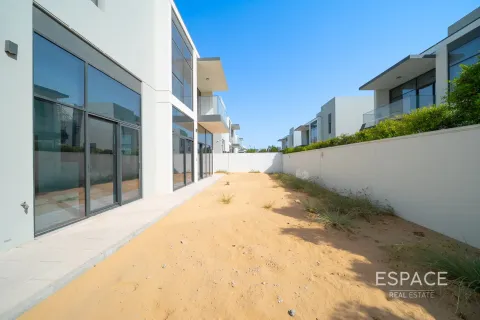 Купить виллу в Al Furjan, Дубай: 4 спальни, 376м², № 71101 - фото 17