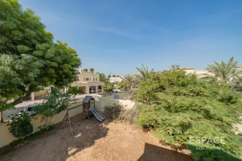 Купить виллу в Springs 2, The Springs, Дубай: 3 спальни, 209м², № 71100 - фото 15