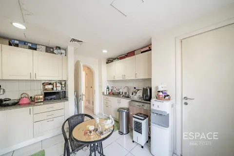 Купить виллу в Springs 2, The Springs, Дубай: 3 спальни, 209м², № 71100 - фото 5