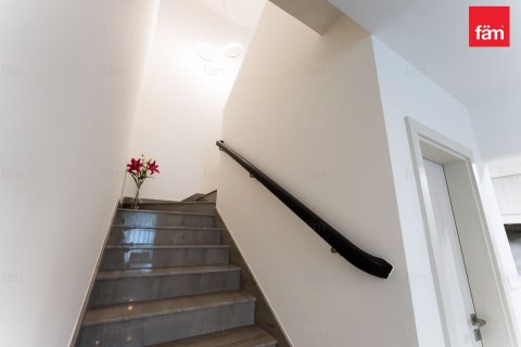 Maison de ville à Dubai, 3 chambres, 167.9 m², № 76839 - photo 2