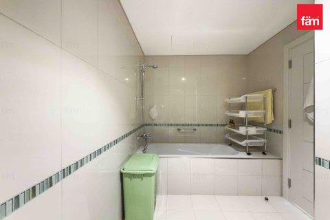 Apartment in Dubai Marina, Dubai 3 bedrooms, 175.4 sq.m. № 76841 - photo 19