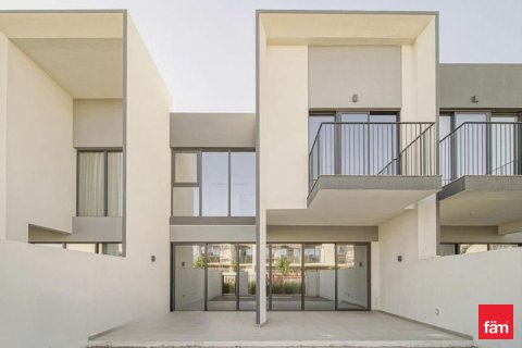 Townhouse in Dubai 3 bedrooms, 174 sq.m. № 76849 - photo 1