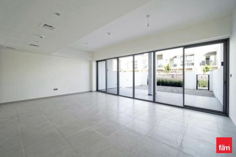 Townhouse in Dubai 3 bedrooms, 174 sq.m. № 76849 - photo 3