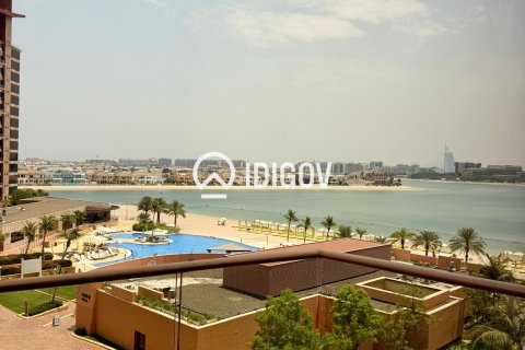 Apartamento en Tiara Residences, Palm Jumeirah, Dubai, 1 dormitorio, 120.4 m², № 121016 - foto 2