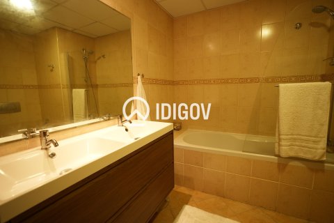 Apartamento en Dubai Marina, Dubai, 2 dormitorios, 159.42 m², № 121014 - foto 23