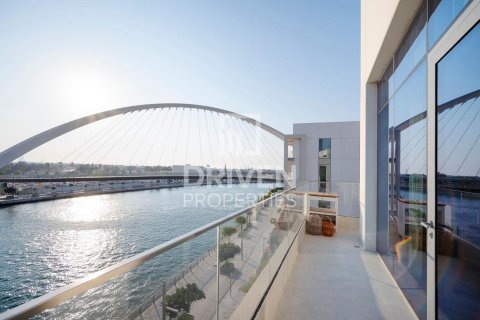Apartment in Al Wasl, Dubai 3 bedrooms, 173.54 sq.m. № 140300 - photo 23