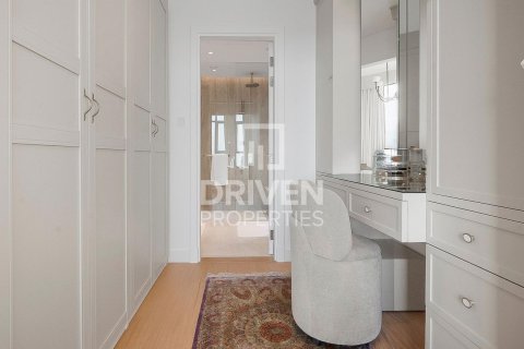 Apartment in Al Wasl, Dubai 3 bedrooms, 173.54 sq.m. № 140300 - photo 17