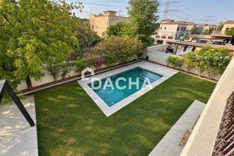 Villa in Jumeirah Village Triangle, Dubai 5 bedrooms, 316 sq.m. № 141391 - photo 19