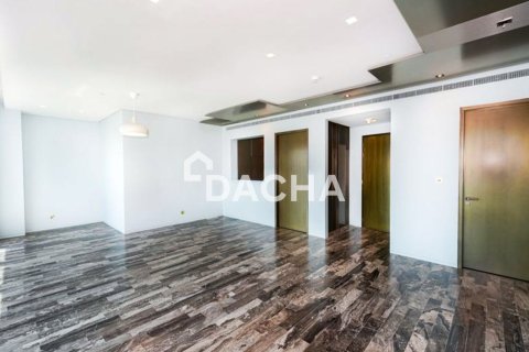 Apartment in Damac Heights, Dubai Marina, Dubai 3 bedrooms, 154 sq.m. № 115699 - photo 8