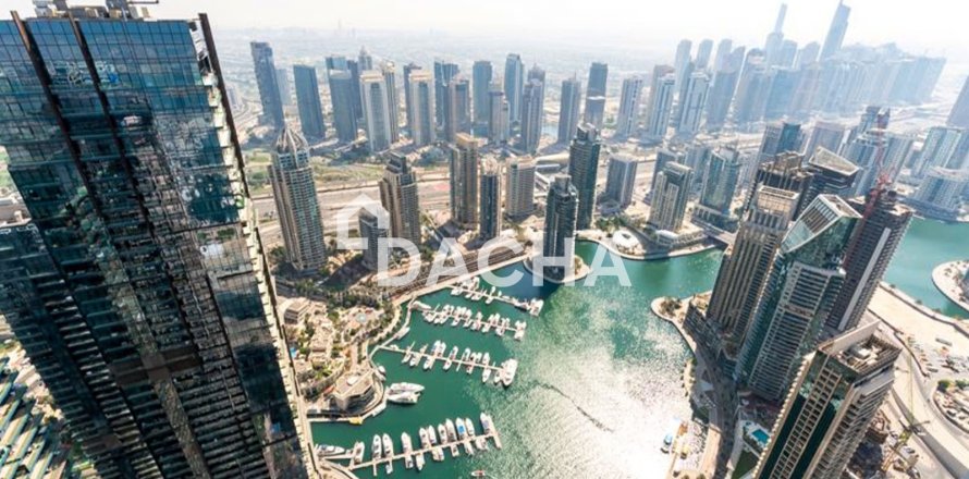 Apartment in Damac Heights, Dubai Marina, Dubai 3 bedrooms, 154 sq.m. № 115699