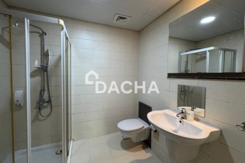 Villa in Jumeirah Village Circle, Dubai 4 bedrooms, 287 sq.m. № 115695 - photo 5