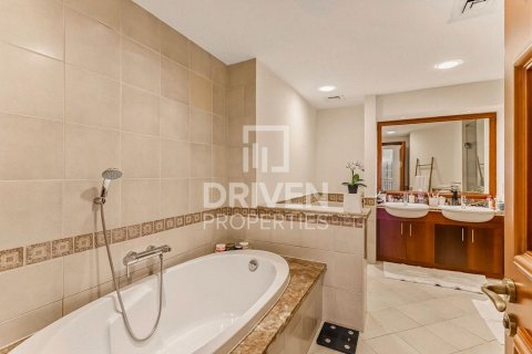 Appartement à Golden Mile, Palm Jumeirah, Dubai, 2 chambres, 167.97 m², № 134300 - photo 4