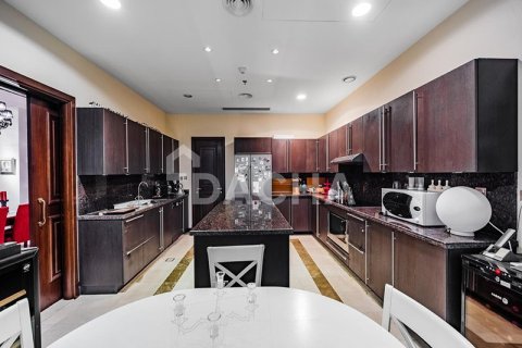 Penthouse in The Fairmont Palm Residences, Palm Jumeirah, Dubai 4 bedrooms, 456 sq.m. № 104820 - photo 9