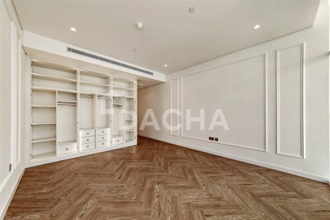 Купить квартиру в The Crescent, Пальма Джумейра, Дубай: 2 спальни, 121м², № 104814 - фото 14