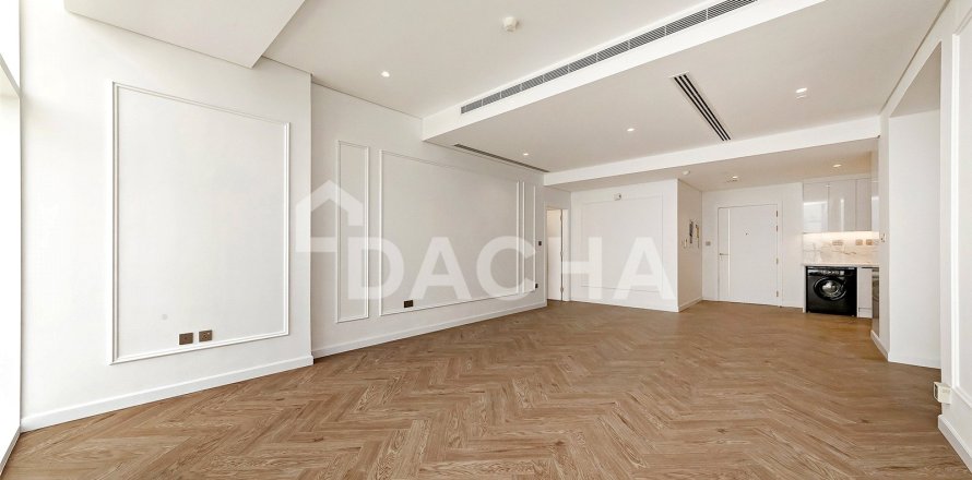 Квартира в The Crescent, Пальма Джумейра, Дубай, 2 спальни, 121м², № 104814