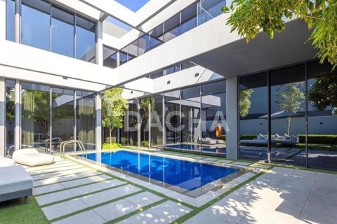 Купить виллу в Джумейра Гольф Эстейтс, Дубай: 5 спален, 487м², № 104680 - фото 2