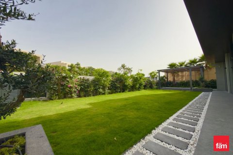 Villa in Dubai Hills Estate, Dubai 5 bedrooms, 1008.9 sq.m. № 53139 - photo 2