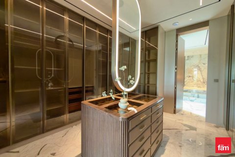 Villa in Dubai Hills Estate, Dubai 5 bedrooms, 1008.9 sq.m. № 53139 - photo 8