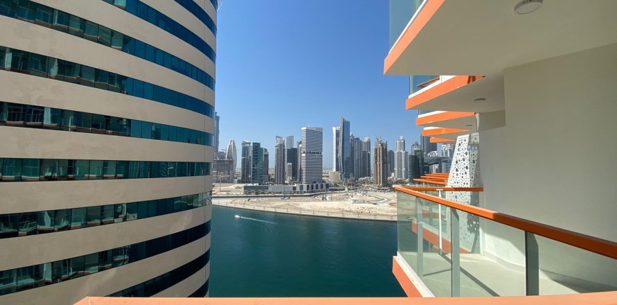 Apartment in Business Bay, Dubai 1 bedroom, 79.6 sq.m. № 53137