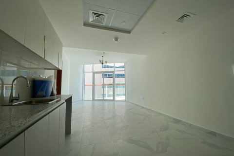 Apartment in Business Bay, Dubai 1 bedroom, 79.6 sq.m. № 53137 - photo 2