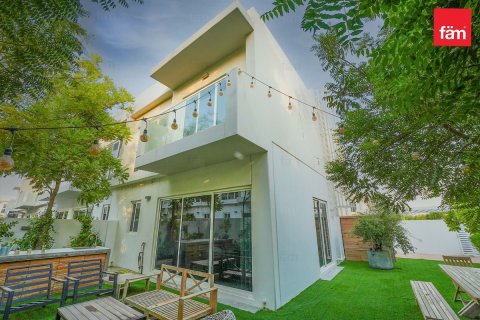 Townhouse in Dubai 3 bedrooms, 323.8 sq.m. № 53140 - photo 1