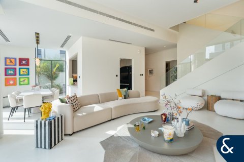 Villa en Al Furjan, Dubai, 4 dormitorios, 244 m², № 91236 - foto 2