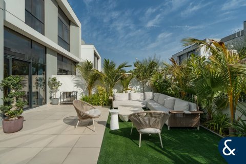 Villa en Al Furjan, Dubai, 4 dormitorios, 244 m², № 91236 - foto 18