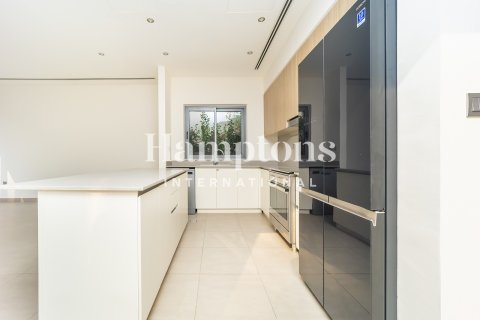 Villa in Maple at Dubai Hills Estate, Dubai Hills Estate, Dubai 4 bedrooms, 570.19959474 sq.m. № 97950 - photo 12