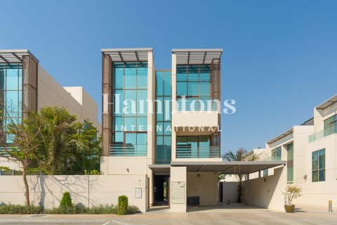 Villa in Meydan, Dubai 6 bedrooms, 511.98843300 sq.m. № 97953 - photo 25
