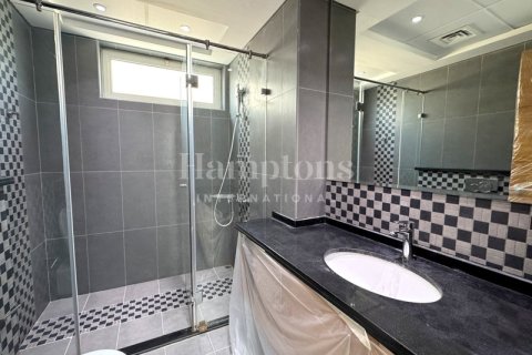 Villa en Jumeirah Park Homes, Jumeirah Park, Dubai, 4 dormitorios, 538.85969672 m², № 97955 - foto 8