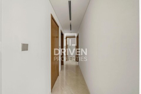Apartment in EMAAR Beachfront, Dubai Harbour, Dubai 2 bedrooms, 124.21 sq.m. № 128885 - photo 13