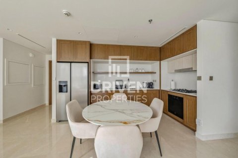 Apartment in EMAAR Beachfront, Dubai Harbour, Dubai 2 bedrooms, 124.21 sq.m. № 128885 - photo 12