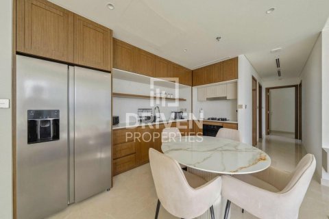 Apartment in EMAAR Beachfront, Dubai Harbour, Dubai 2 bedrooms, 124.21 sq.m. № 128885 - photo 5