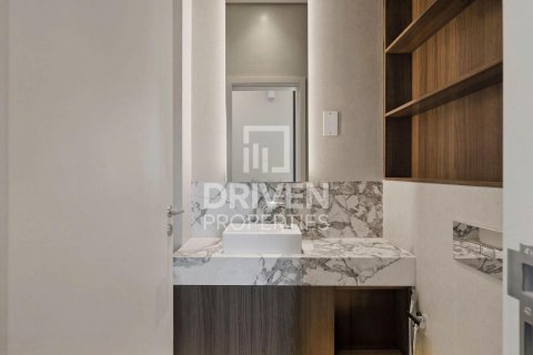 Снять в аренду квартиру в District 10, Джумейра Вилладж Серкл, Дубай: 2 спальни, 280.66м², № 128991 - фото 15