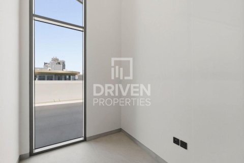 Снять в аренду квартиру в District 10, Джумейра Вилладж Серкл, Дубай: 2 спальни, 280.66м², № 128991 - фото 7