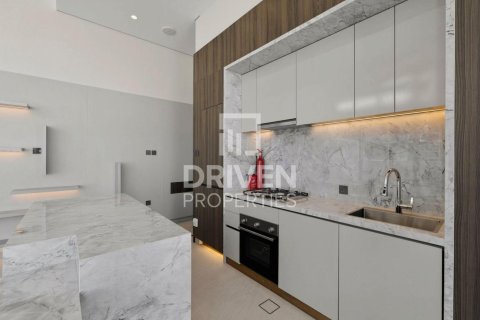 Снять в аренду квартиру в District 10, Джумейра Вилладж Серкл, Дубай: 2 спальни, 280.66м², № 128991 - фото 5