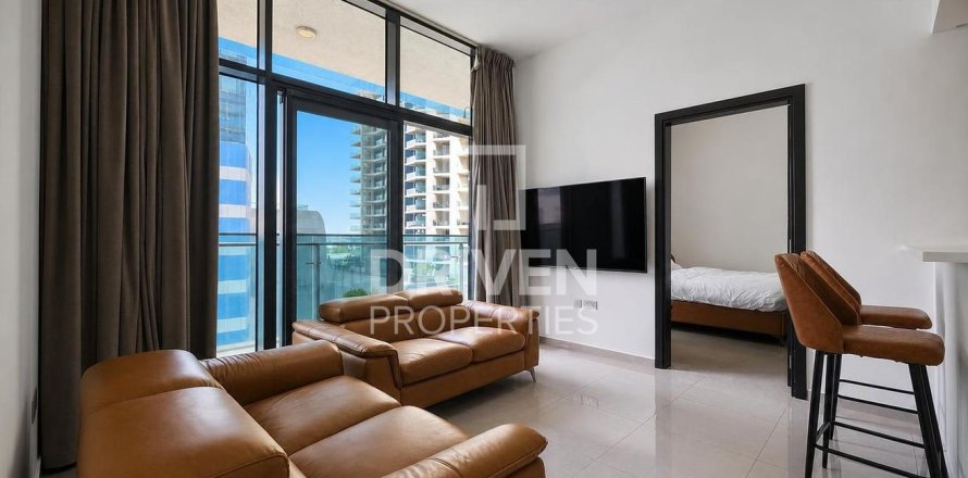 Appartement à Merano Tower, Business Bay, Dubai, 2 chambres, 92.07 m², № 136076
