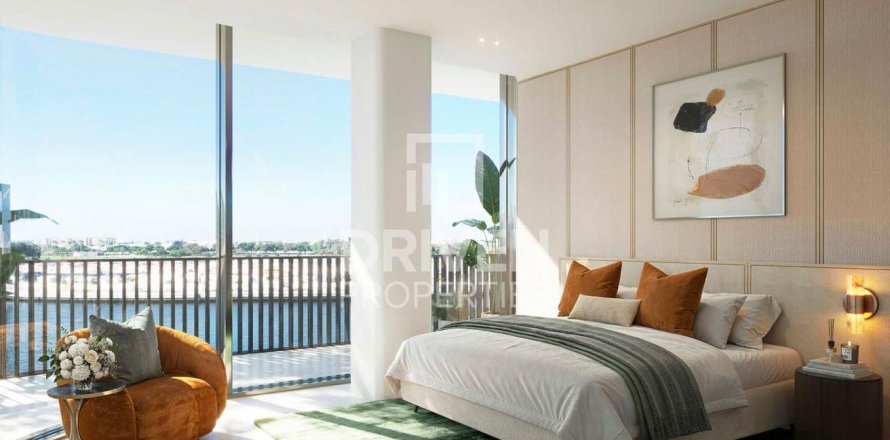 Apartment in Al Wasl, Dubai 2 bedrooms, 128.86 sq.m. № 136075