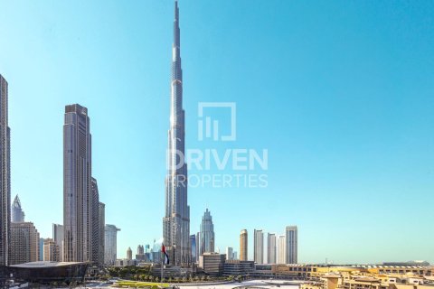 Apartment in The Residences, Downtown Dubai (Downtown Burj Dubai), Dubai 3 bedrooms, 241.36 sq.m. № 136072