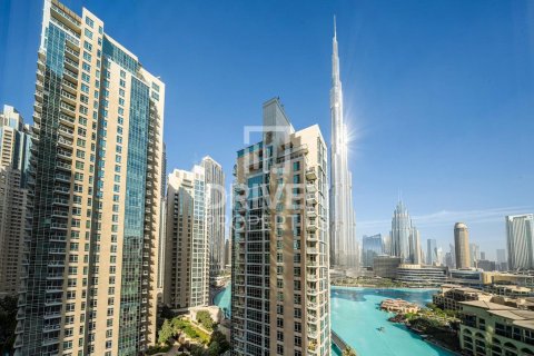 Apartamento en The Residences, Downtown Dubai (Downtown Burj Dubai), Dubai, 2 dormitorios, 134.9 m², № 136660 - foto 12